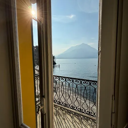 Caffe Apartment Varenna