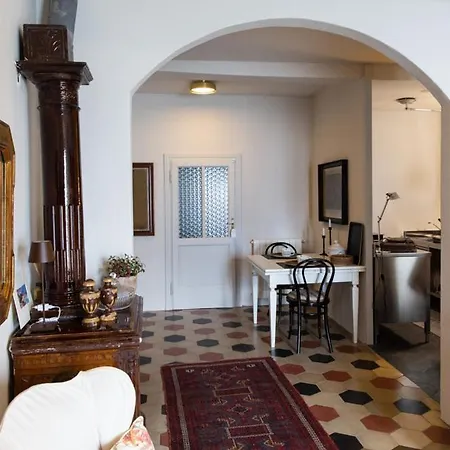 Apartment Caffe