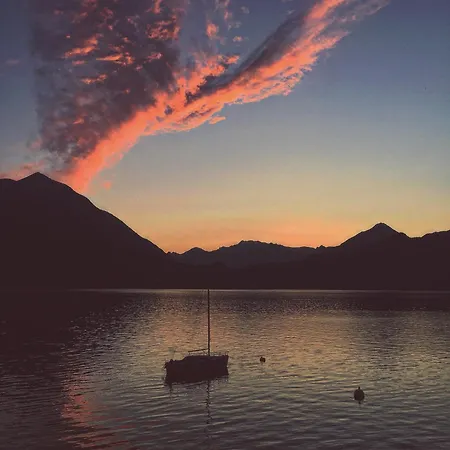 Caffe شقة فارينا